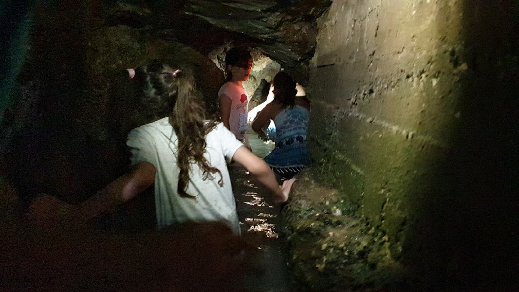 נחל אורנית מערת אורנית עין קדם כרמל